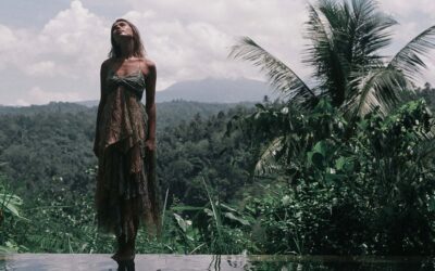 Editorial: Breeze of Freedom – Stillness, Movement, Femininity